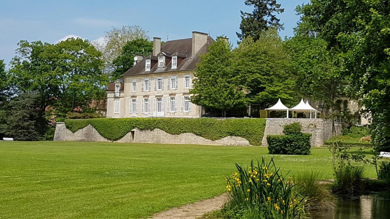 Chateau De Rigny Menthon-Saint-Bernard Esterno foto